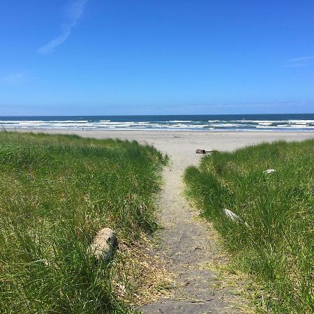 Long Beach Camping Resort Yurt 8 Oceanview Экстерьер фото