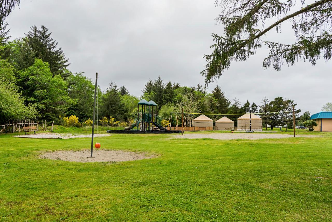 Long Beach Camping Resort Yurt 8 Oceanview Экстерьер фото