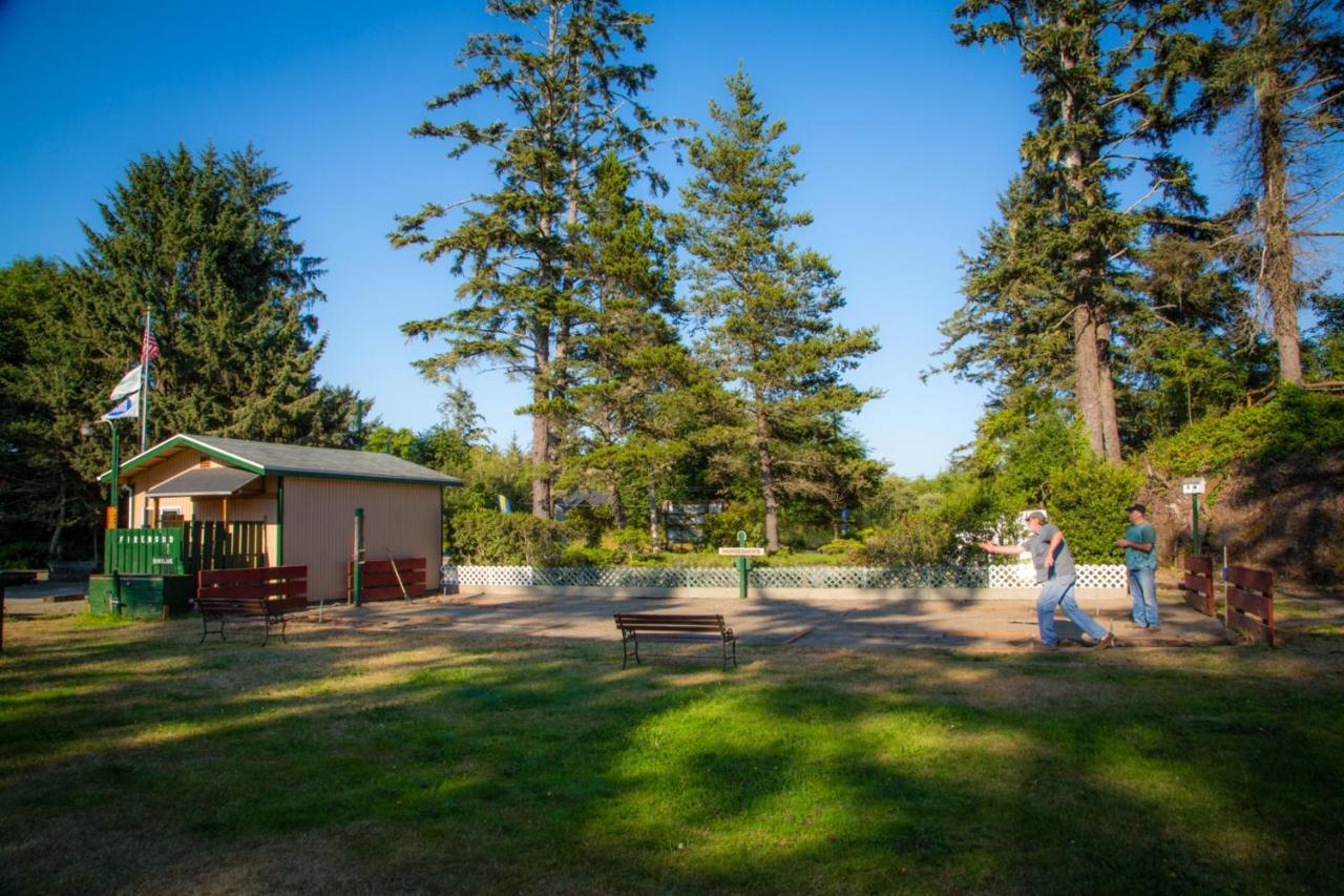 Long Beach Camping Resort Yurt 8 Oceanview Экстерьер фото